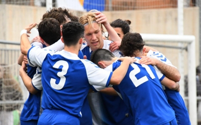 Celebració d'un dels gols d'avui contra la Pirinaica | Críspulo Díaz